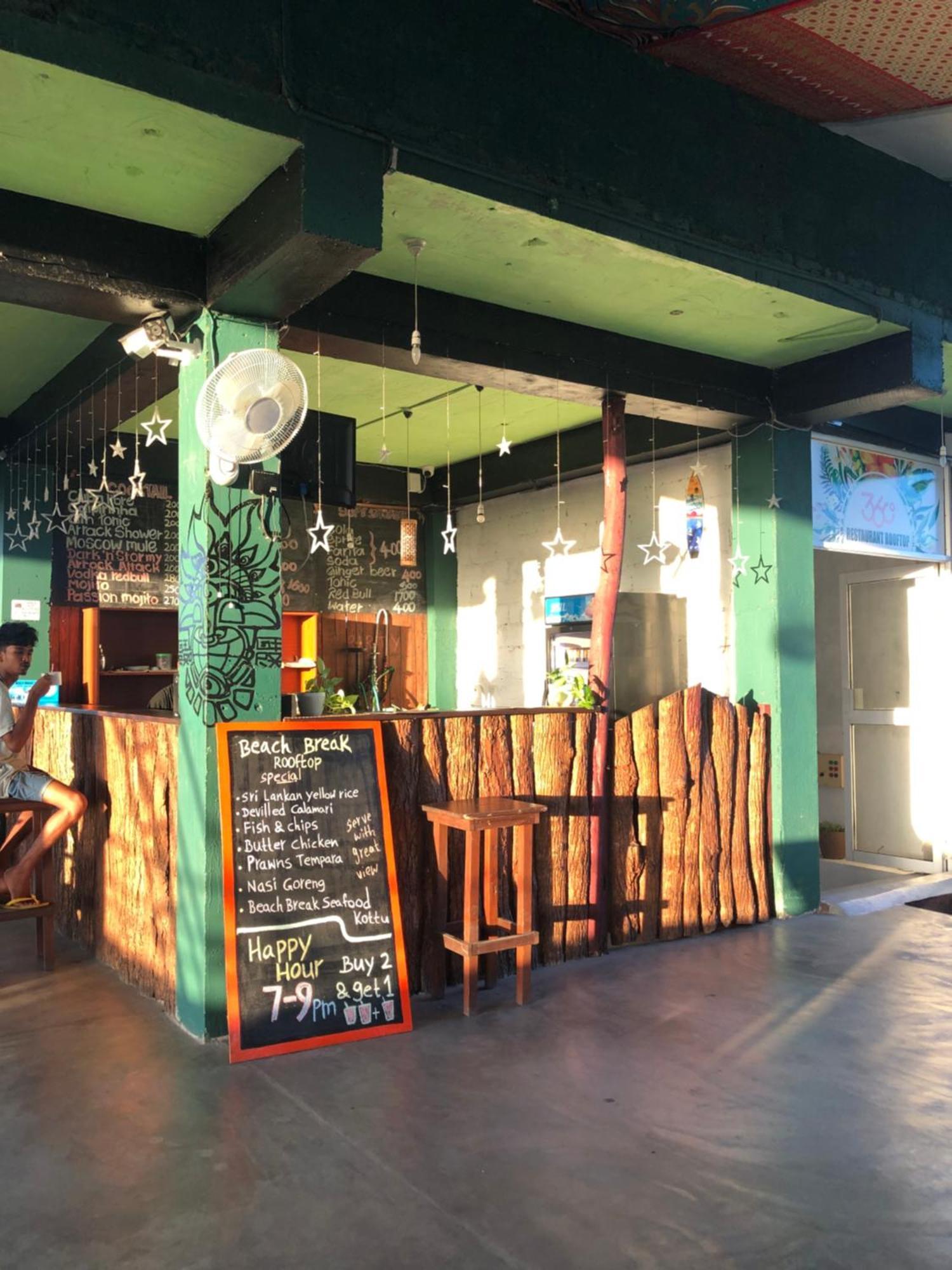 Beach Break Surf Hostel 韦利格默 外观 照片